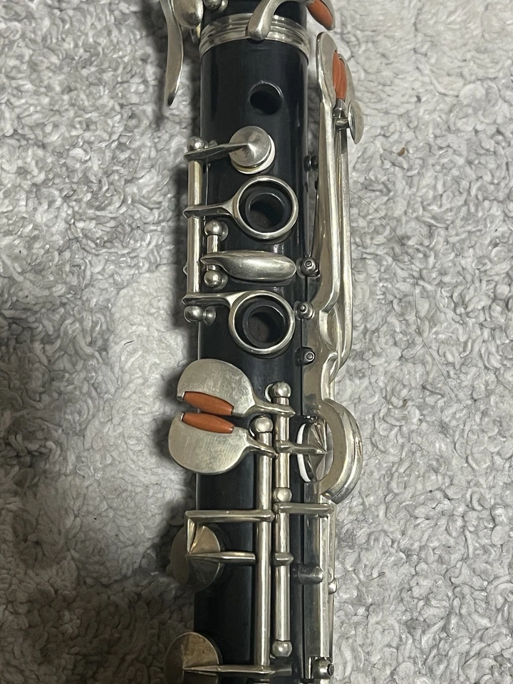 Clarinete L.Penzel Miller&CO Albert System madera vintage. Sin estuche completamente restaurado Foto 4 de 4