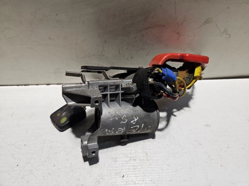 Cerradura de encendido gasolina Ford Sierra 1983 83BB3675AD KEG21423 - Imagen 3 de 3