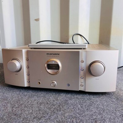 Marantz PM-11S1 Integrated Amplifier Analog- Digital w/remote
