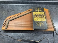 Antique Autoharp Zither Early 1900s Gold Painted Scrolls on the Panel