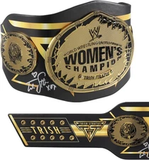 Trish Stratus WWE Autographed 25 Years Anniversary Signature Series