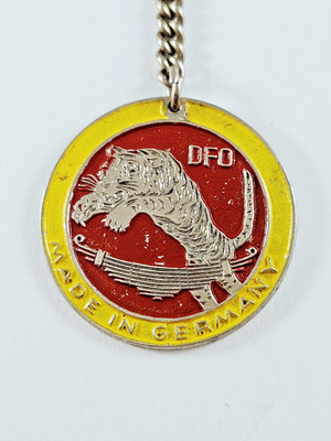 SCHLÜSSELANHÄNGER - DFO - Made in Germany, Tiger, Metall bemalt 60er Jahre - zu identifizieren