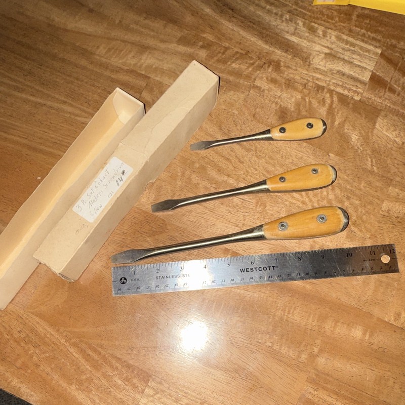 3pc Forged Flat/Slotted Screwdriver Set w/ Wood Handles