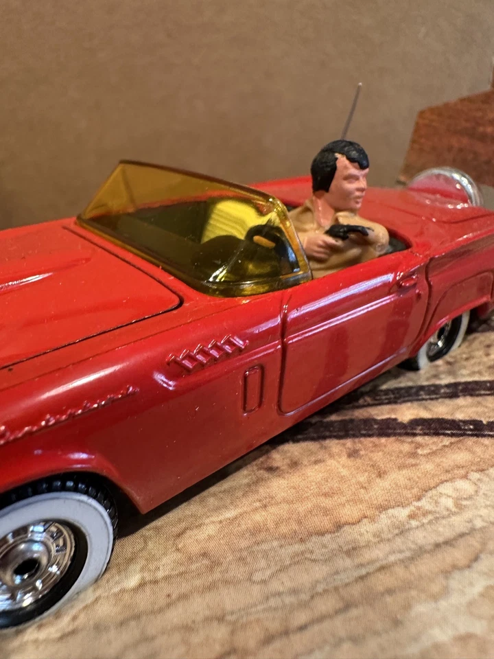 CORGI 348 VEGAS FORD THUNDERBIRD VTG Car Red W/ Original Box - Image 4 of 4