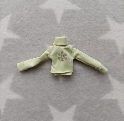 Bratz Doll Winter Wintertime Wonderland Sasha Roll Neck Jumper Top Snowflake