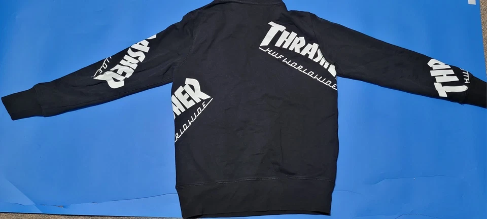 Sudadera con Capucha HUF x Thrasher Para Hombre Pequeña Negra Blanca Logo Estampado Completo Monopatín Foto 3 de 4