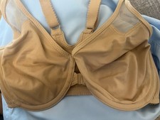 Wacoal Beige Front Closing Racerback Bra Size 32D Style 65124 NWOT