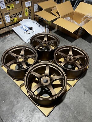 レイズ　gram rights 57c Rays Gram Lights 57CR 18x9.5 +38 5x100 Bronze2 FOR FRS/BRZ