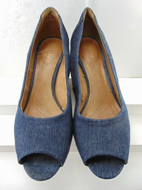 clarks burmese art wedge