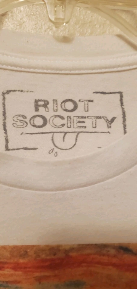 Camiseta The Scream Riot Society Alien para hombre talla grande Edvard Munch Art Tee Foto 3 de 4