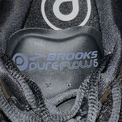 Brooks Women’s Pure Flow 5 Running Sneakers Size 8.5 Black White Athletic Shoes - 第 9/11 張圖片