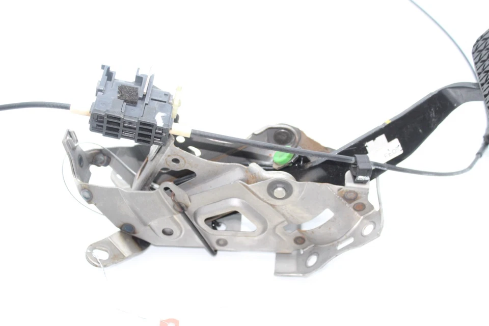 09-11 MAZDA RX-8 BRAKE PEDAL Q8701 - Image 2 of 4