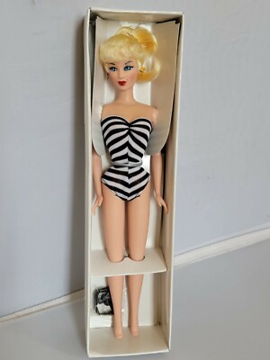 HAMILTON DESIGN SYSTEME RETRO CANDI FASHION DOLL BUBBLE CUT OR PONYTAIL - NRFB