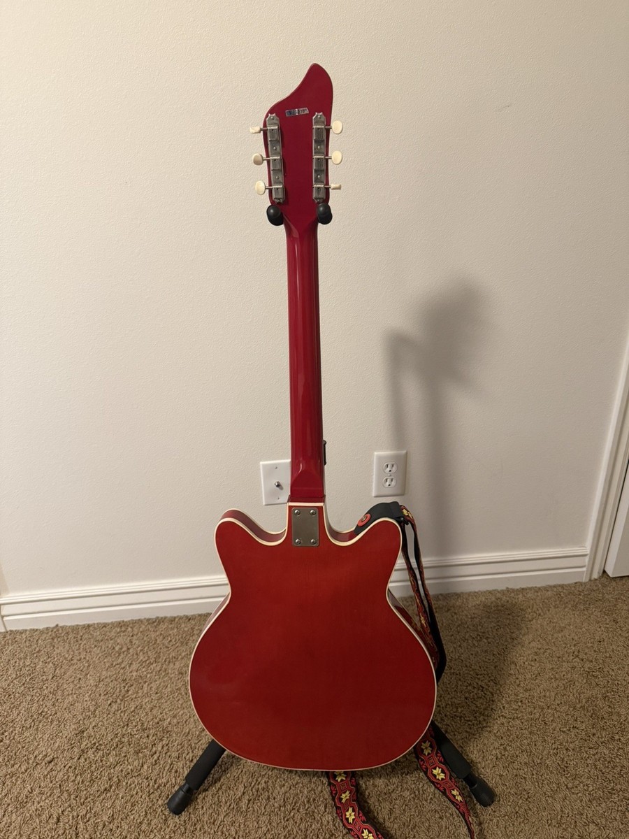 Supro Croydon S666 Electric Guitar 1967 Vintage Red Semi Hollow
