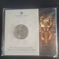 2022 BU £5 Coin Tutankhamun