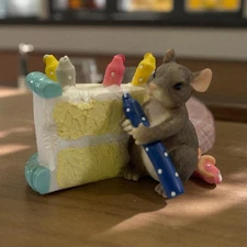 Charming Tails Figurine ~ How Many Candles ? ~  89/713 Fitz and Floyd