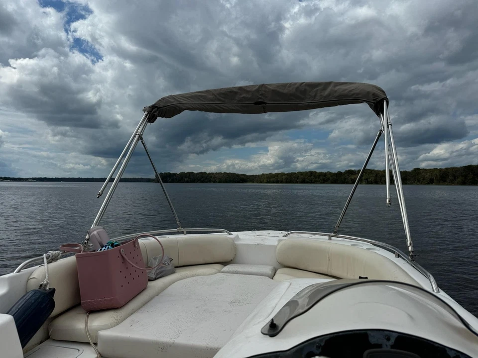 2005 Hurricane 232 23' w/ Trailer & Title - Image 4 of 4