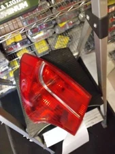 Driver Tail Light SWB Sport Incandescent Bulb Fits 2013-2016 HYUNDAI SANTA FE 