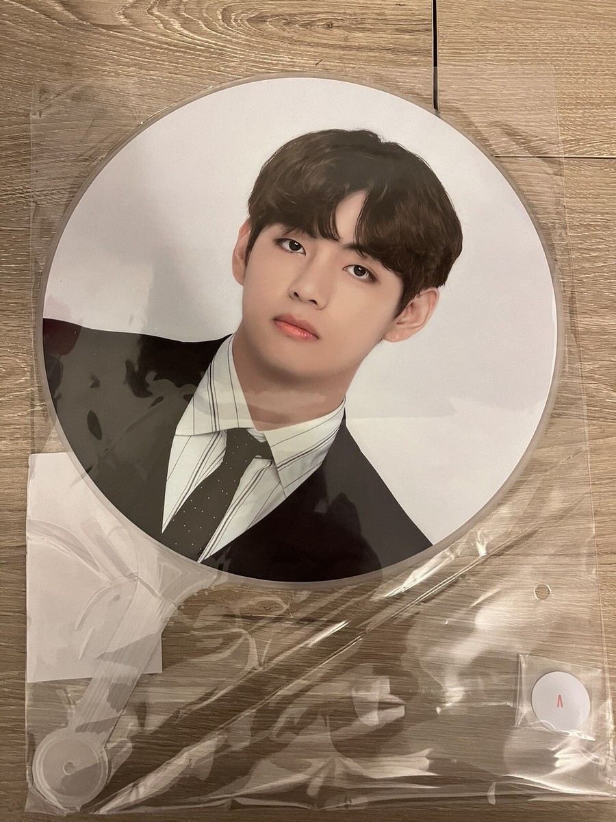 BTS V Tae Image Picket PTD Concert Permission To Dance LA Tour Fan