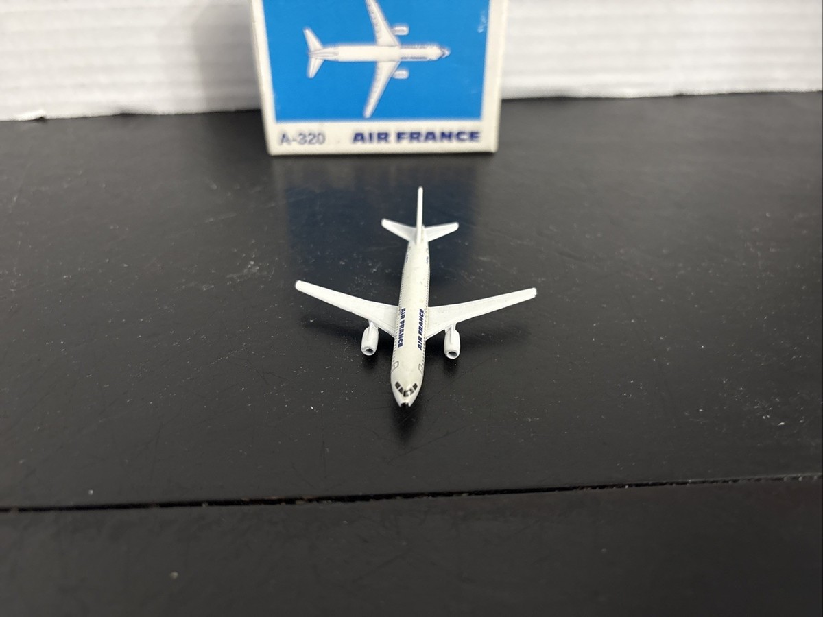 Schabak 926/3 Air France A-320 Diecast Model Plane 1/600 Scale | eBay