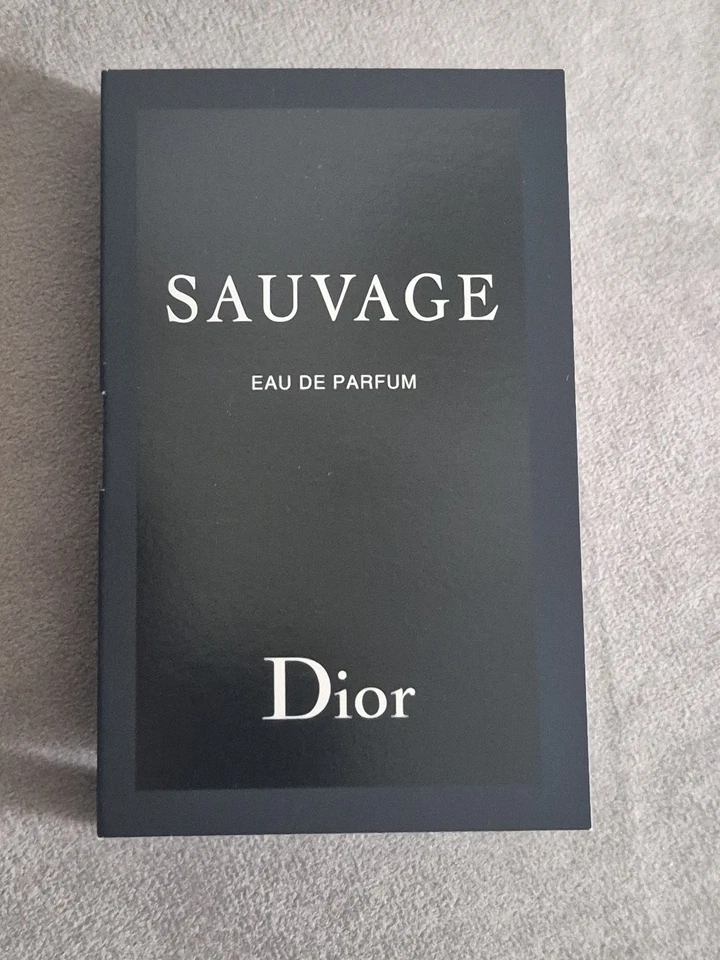 Dior Sauvage Eau De Parfum 1ml Travel Spray ~ Brand New.