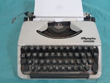 Macchina da scrivere vintage Olympia Splendid 33 (1969) - spedizione sicura