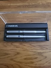 Vintage Parker 25 Blue Trim Fountain and Ballpoint Pen Set Matching Date Codes.