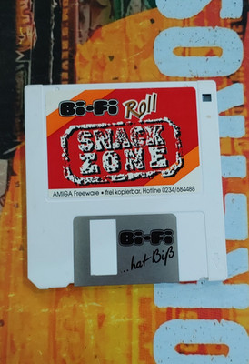 Bi-Fi Snack Zone Commodore Amiga (Disk) 500 works 16bit classic