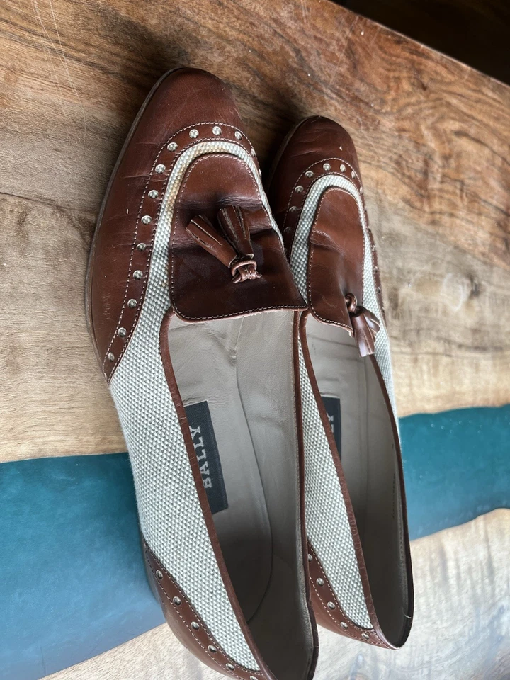 Zapatos de cuero Bally vintage para mujer talla 7M Foto 2 de 4