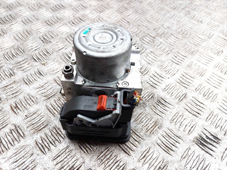 LAND ROVER DISCOVERY SPORT L550 ABS PUMP CONTROL MODULE UNIT FK72-2C405-AF - Image 3 of 4