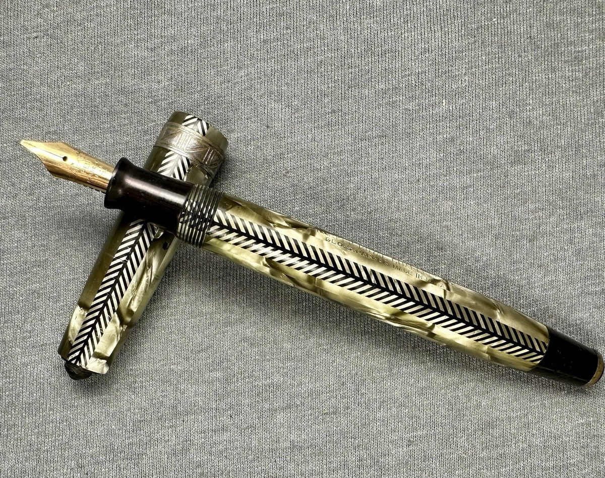 25+ Gold, 14K Nib Collectible Parker Fountain Pens for sale