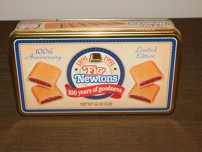 VINTAGE KITCHEN 9'' X 5'' X 2 1/4''  NABISCO 1891-1991 FIG NEWTONS TIN CAN  BOX 