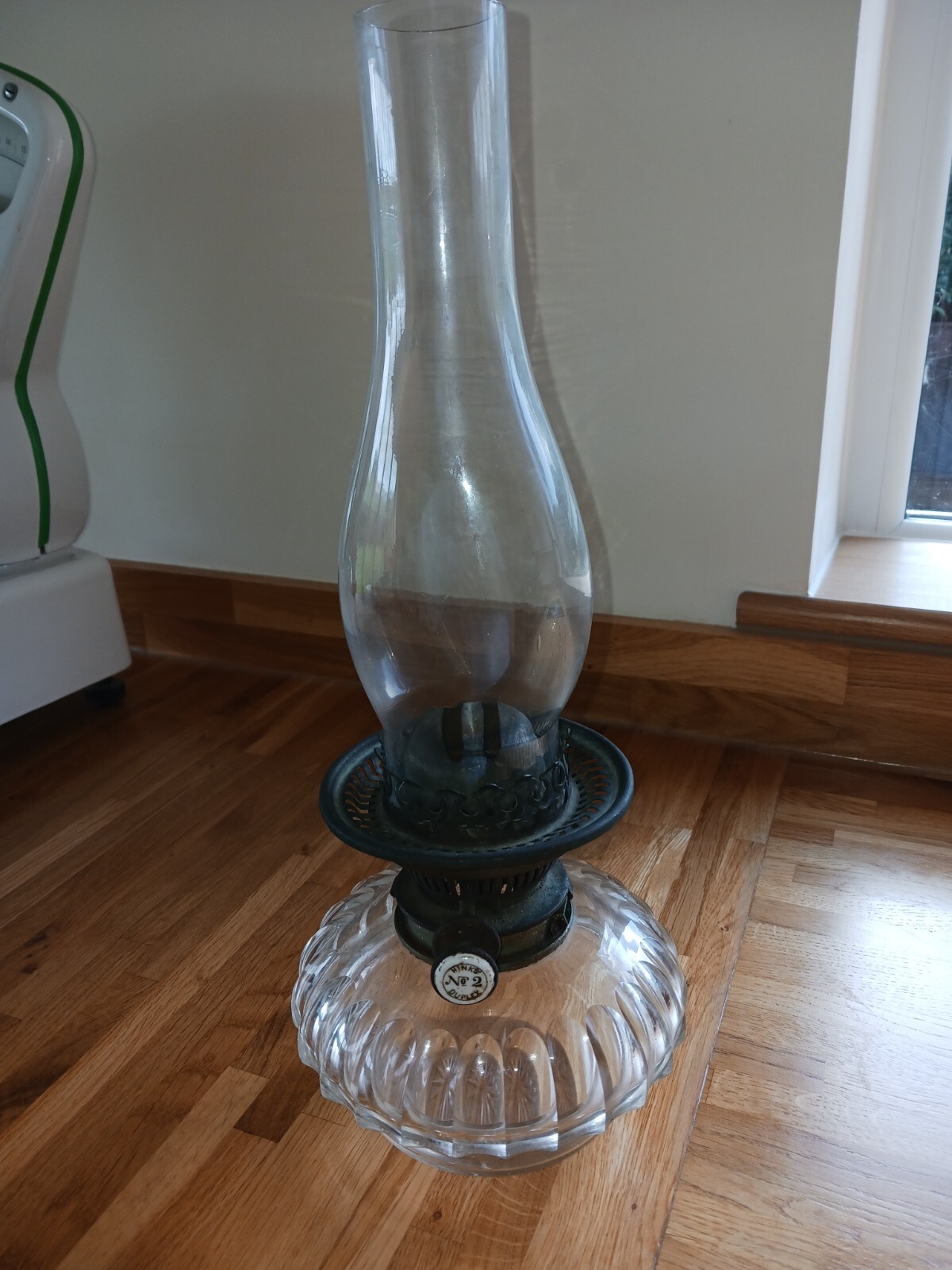 VINTAGE HINKS NO.2 DUPLEX OIL BURNER LAMP - CUT CLASS - VERY GOOD USED CONDITION-image