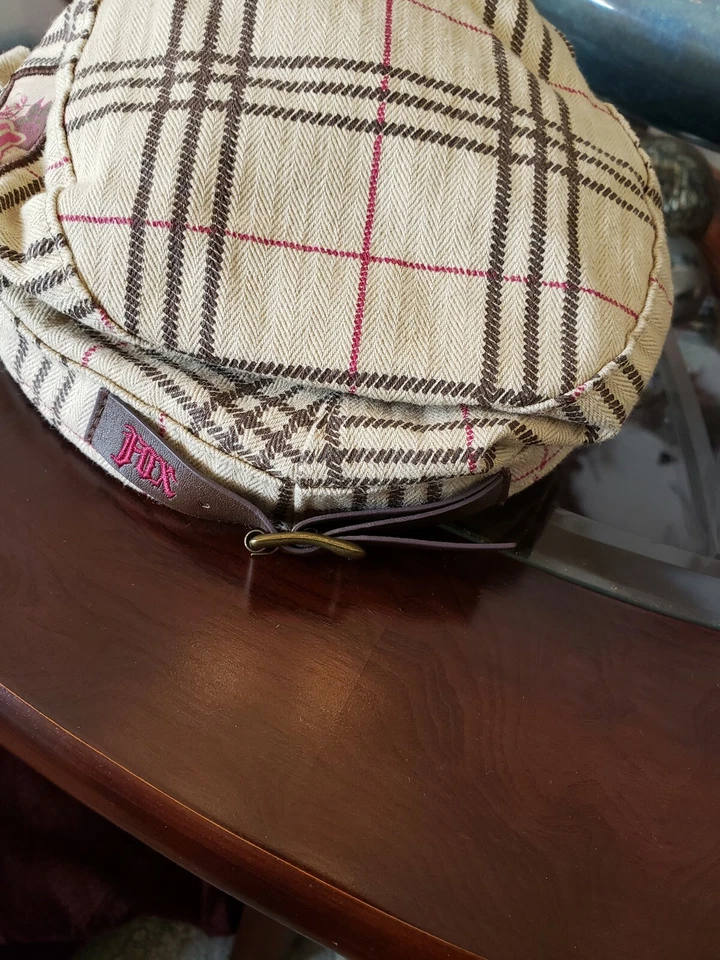 Bonito sombrero de compromiso de zorro para mujer talla pequeña  Foto 3 de 4