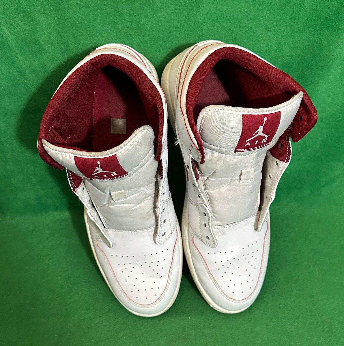 Nike Air Jordan 1 Mid Retro White Gym Red Black 554724-103  display picture 1