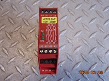 ALLEN BRADLEY MSR132E GUARDMASTER SAFETY RELAY 440R-E23191