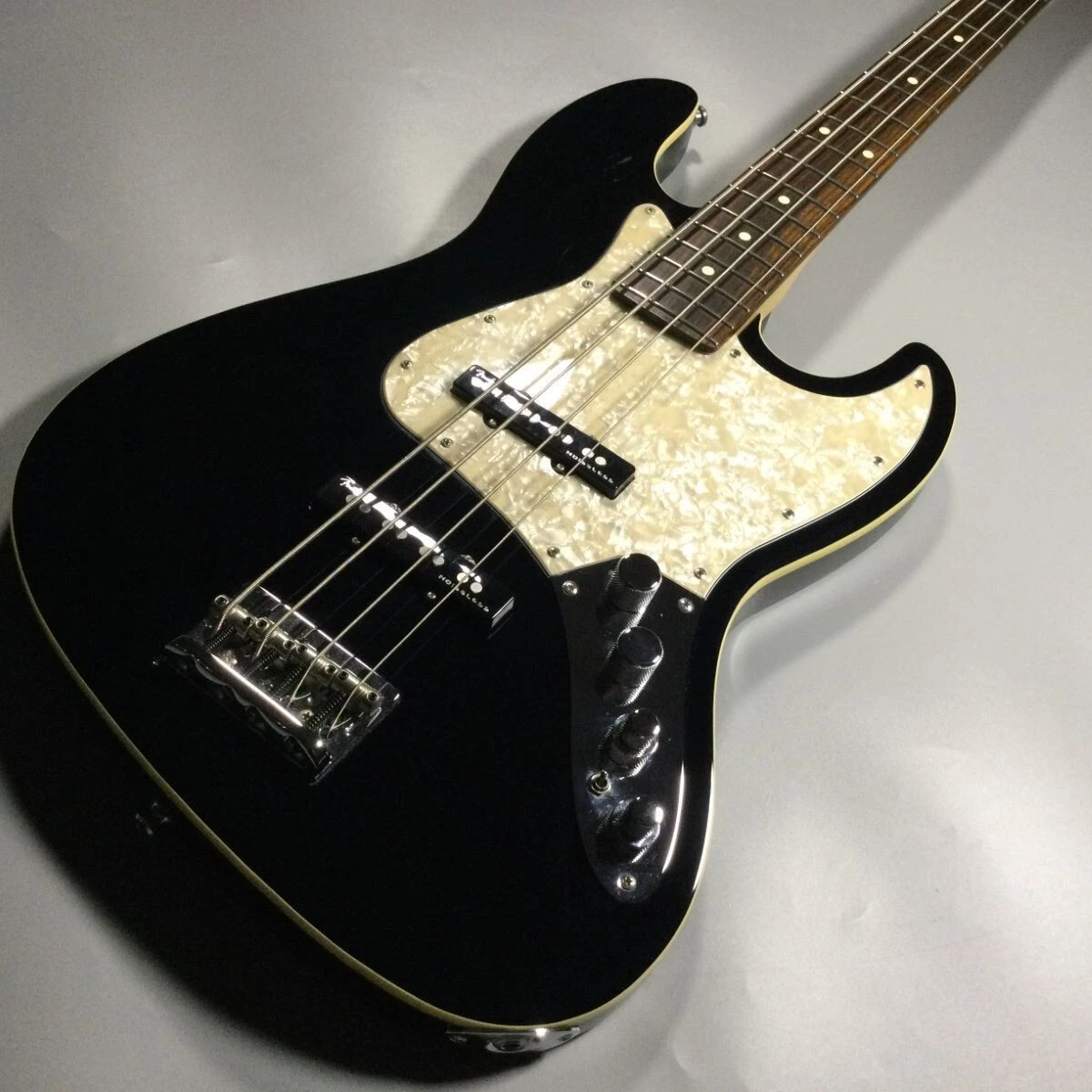 Fender Made In Japan MODERN Jazz Bass RW Alder Electric Bass
