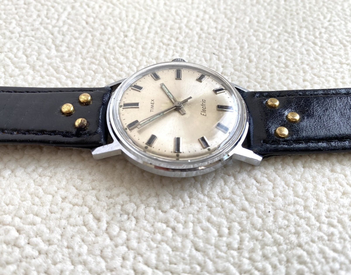 Timex Electric Calendar Vintage Watch Men's dial 9417 4070