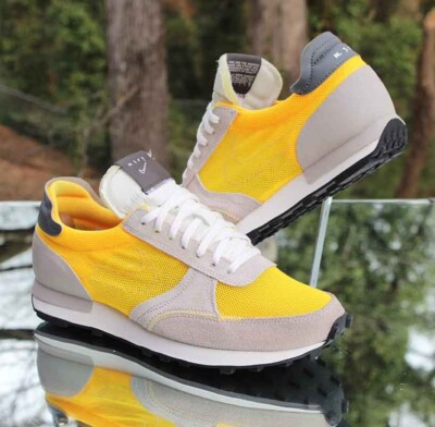 Nike Daybreak Type Laser Orange Men's Size White Grey