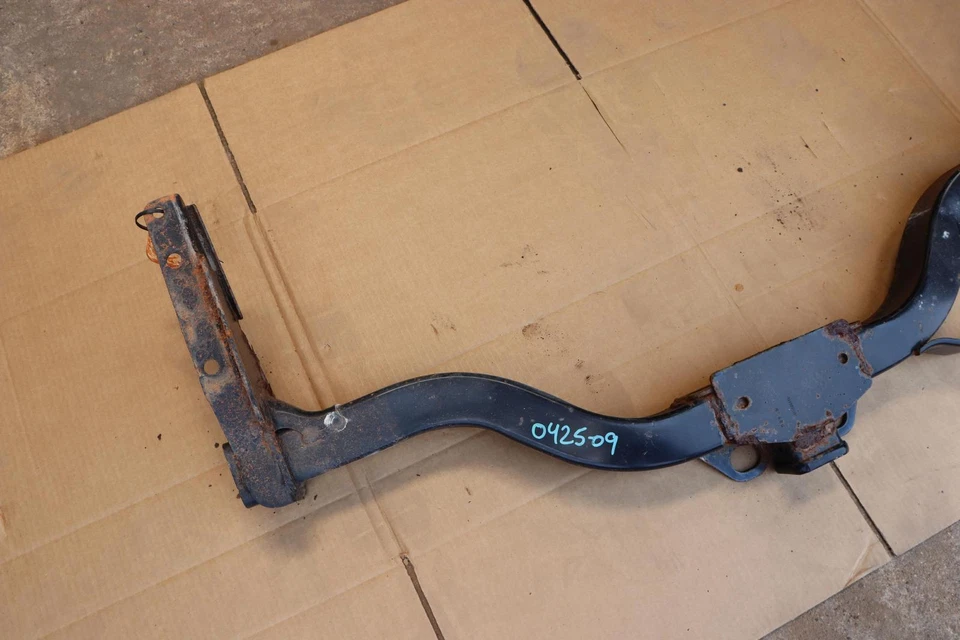 Parachoques trasero Infiniti QX60 2014-2023 remolque barra de enganche soporte OEM Foto 3 de 4