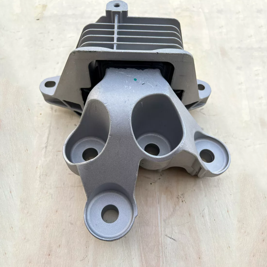 84034278 Left Automatic Trans Mount 1PC for Chevrolet Malibu 21-17 
