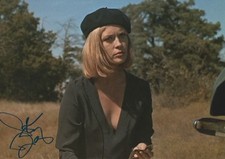 Faye Dunaway "Bonnie & Clyde" Autogramm signed 20x30 cm Bild