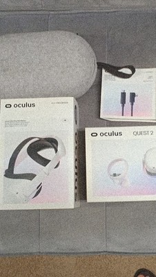 Meta Quest 2 Vr Lot With Carrying Case Elite Strap Battery And P.C Link Cable