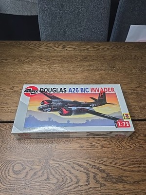 Airfix Douglas A26 B/C Invader Model Airplane Kit 1:72 05011 Vintage 1993 Sealed