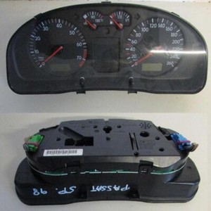 Instrumententafel 3B0919861B VOLKSWAGEN PASSAT MK5 1996-2005 gebraucht (13052)