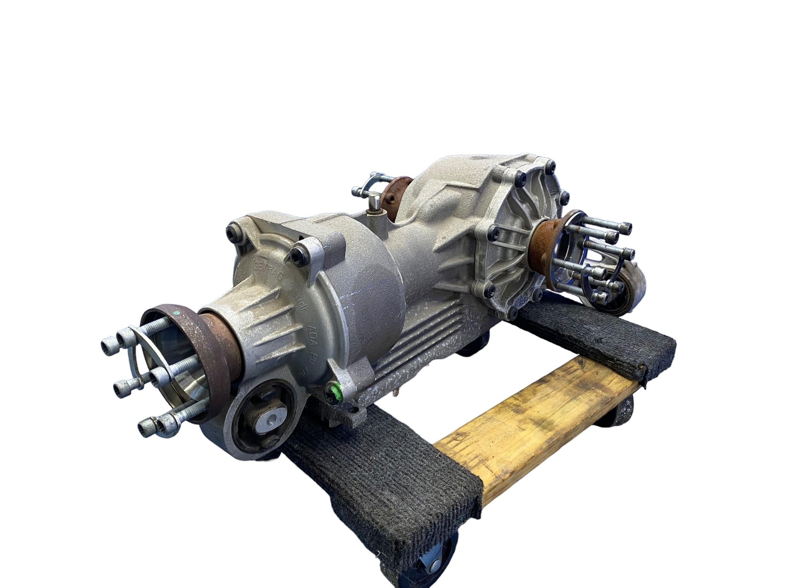 2008-2015 AUDI R8 5.2L V10 AWD FRONT AXLE CARRIER DIFFERENTIAL OEM