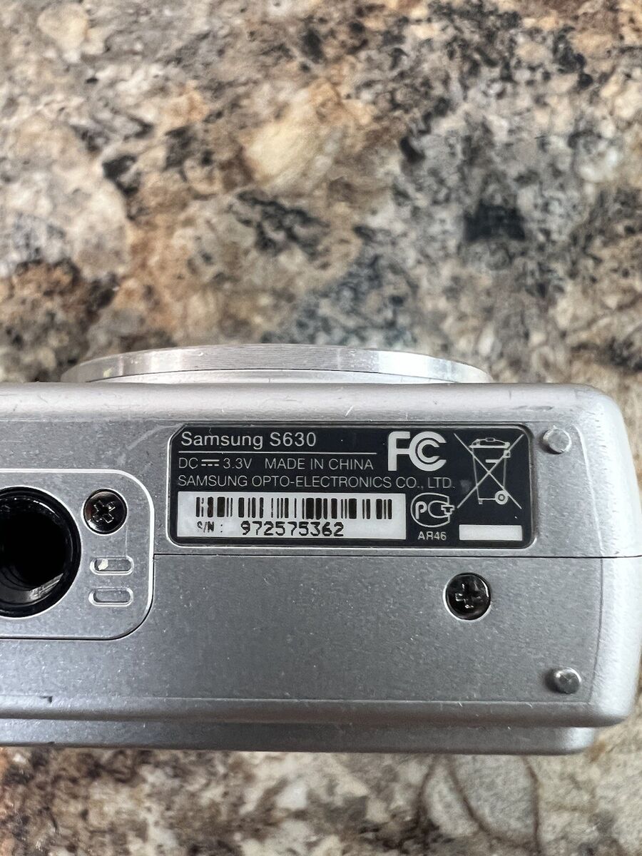Samsung S630 6.0MP Digital Camera Silver Tested Working Samsung S630 6.0MP Digital Camera Silver Tested Working