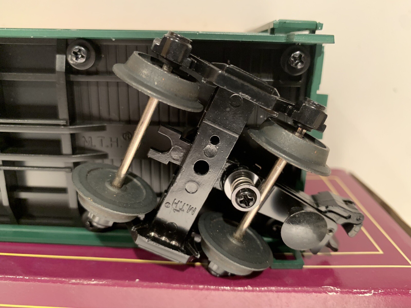 MTH PREMIER MAINE CENTRAL WOOD CHIP HOPPER CAR 2097516! O SCALE