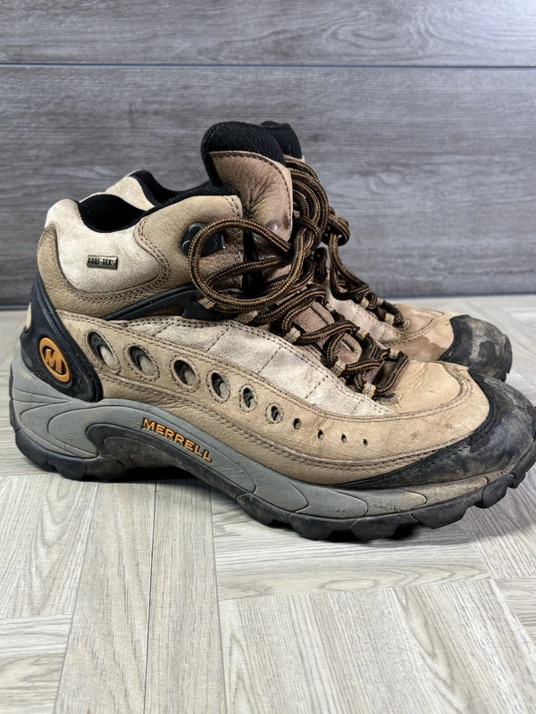 merrell mid top hiking gore-tex stained boots