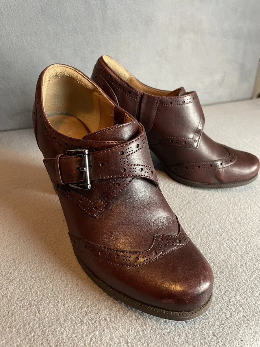 Clarks ciera hotsell